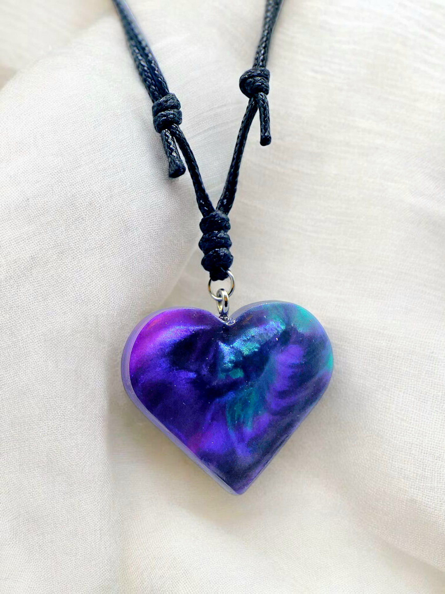 Colorful Resin Heart Pendant with Sliding Leather Adjustable Chain Necklace for Women