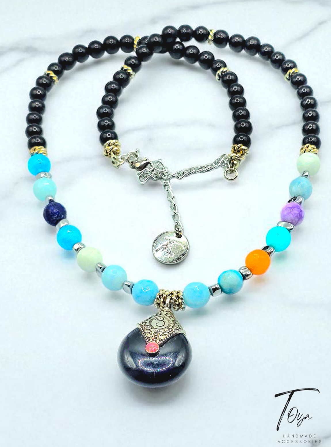 Agate and Black Pearl Necklace for Women