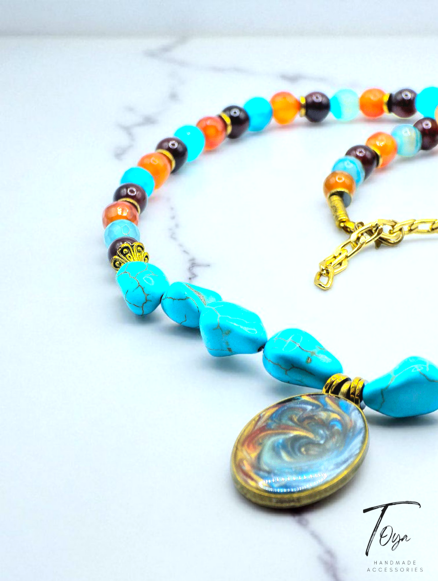 Turquoise and Agate with Colorful Resin Pendant Necklace for Women