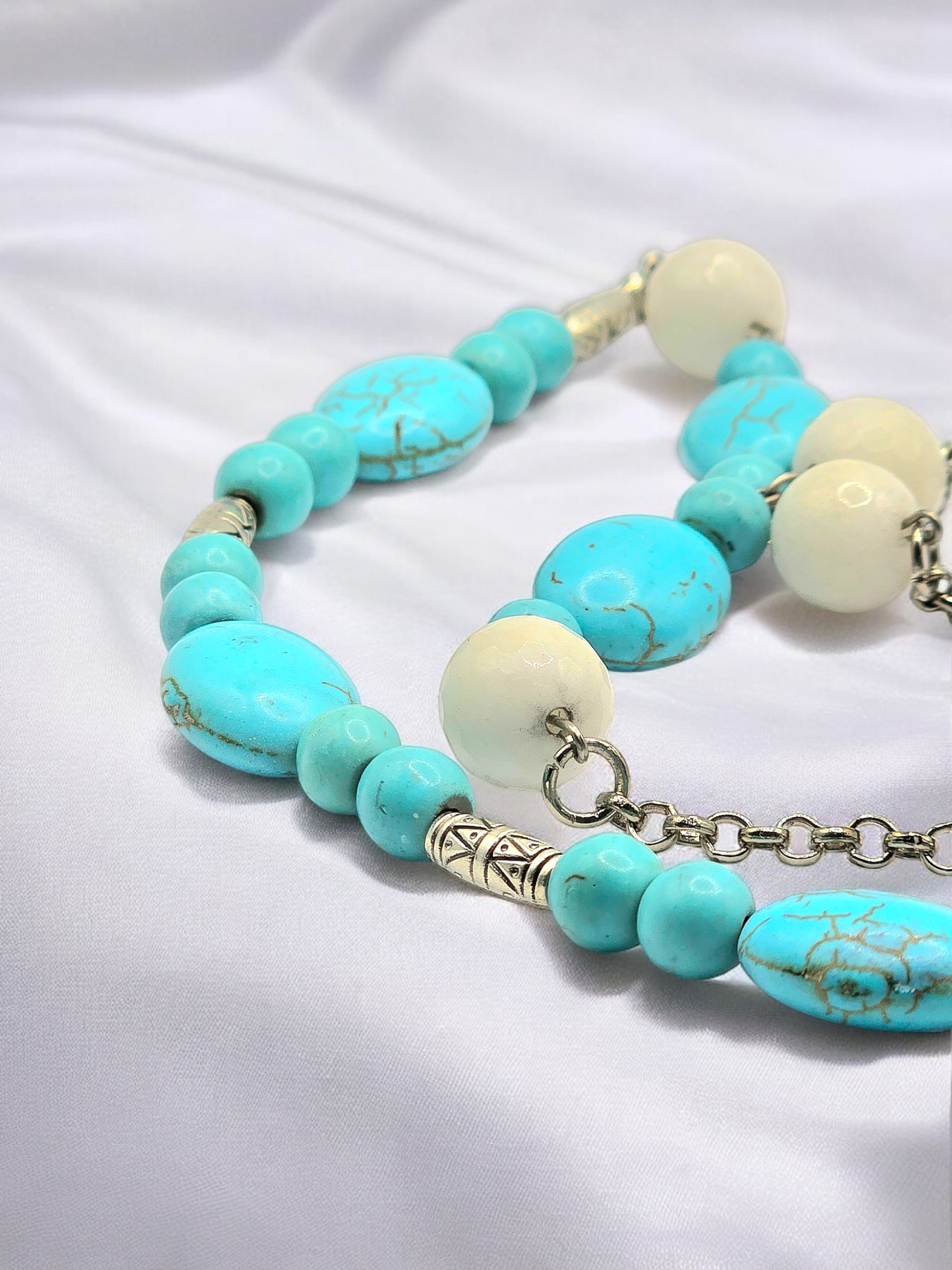 Long Turquoise and Agate Necklace for Women
