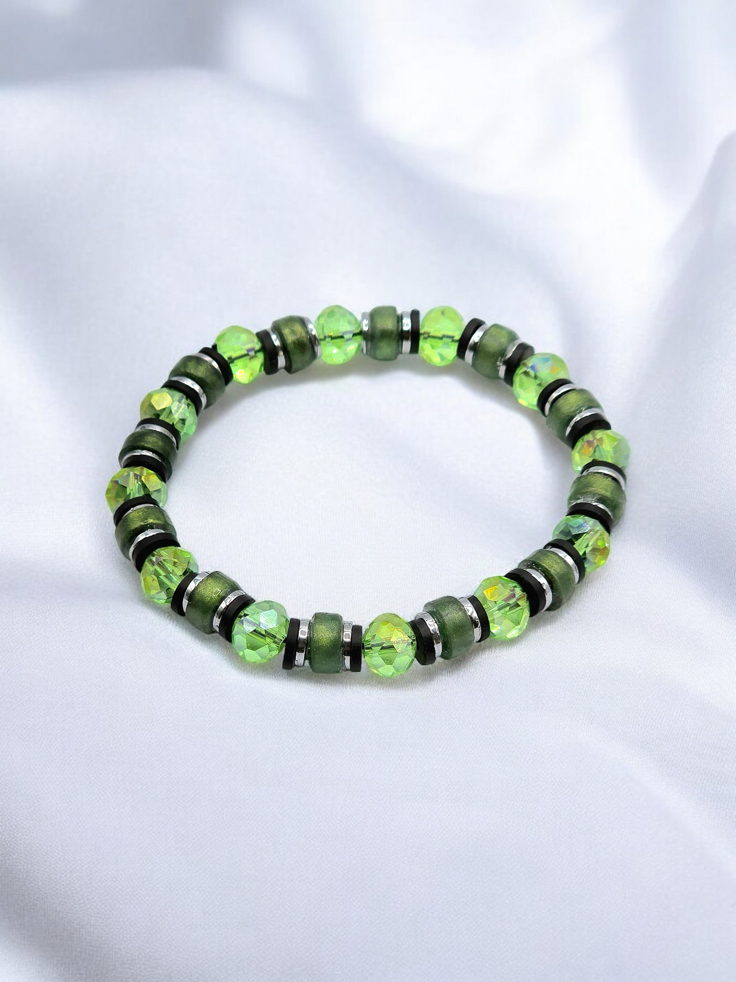 Green Crystal, Resin and Hematite Bracelet for Women