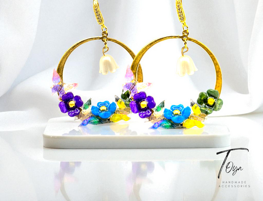 Exclusive Design of Colorful Resin Flowers with Colorful Butterflies Earring for Women