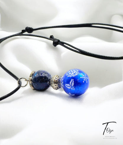 Blue Resin and Agate Pendant Necklace for Women and Girls