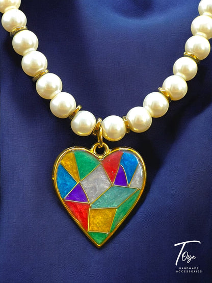 White Pearl with Mosaic Style Colorful Resin Heart Shape Pendant Necklace for Women and Girls