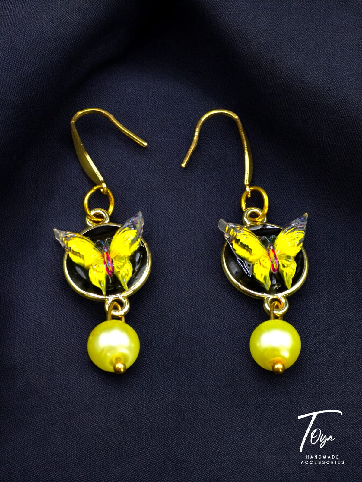 Butter Fly with Pearl Earring for Women and Girls