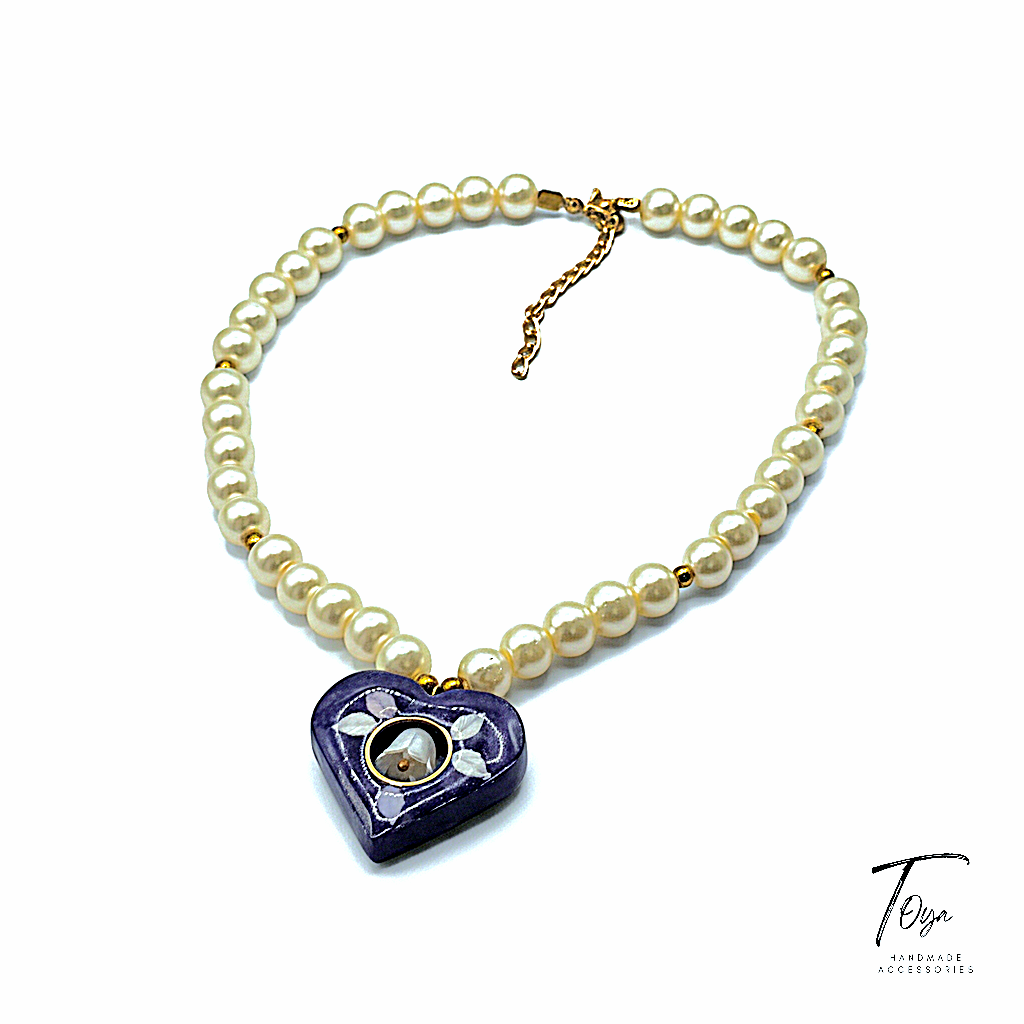 Luxury and Elegant Classic White Pearl and Navy Blue Resin Pendant with Lily Flower Necklace for Women