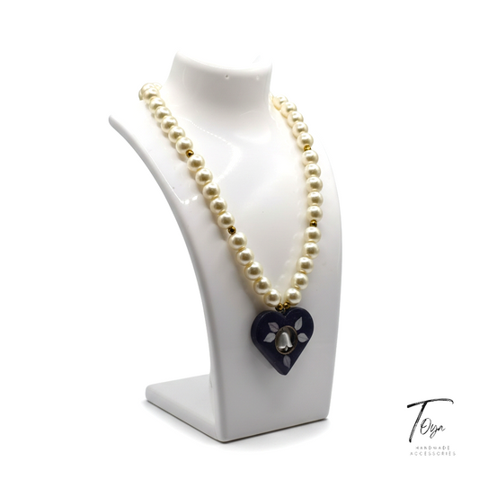 Luxury and Elegant Classic White Pearl and Navy Blue Resin Pendant with Lily Flower Necklace for Women